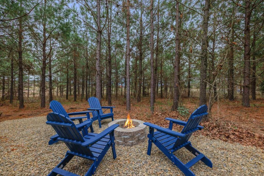 Lone Pine Lodge. Brand New! 2 Bedroom Luxury Cabin. Broken Bow Eksteriør bilde